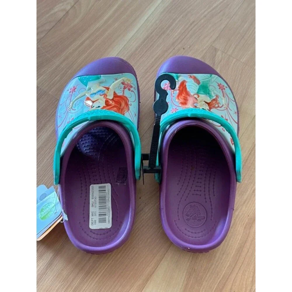 Crocs Disney Ariel NWT Sz j3